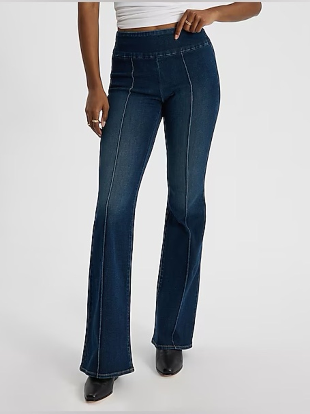Express ‘70s Flare Mid Rise Pull-On Flexx Hyper Stretch Dark Jeans, L - XL 12-16